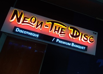 Neon-the-disc-Banquet-halls-Piplod-surat-Gujarat-1