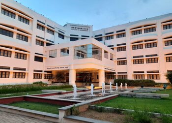 New-horizon-college-of-engineering-Engineering-colleges-Bangalore-Karnataka-1