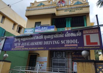 New-jayalakshmi-driving-school-Driving-schools-Mattuthavani-madurai-Tamil-nadu-1