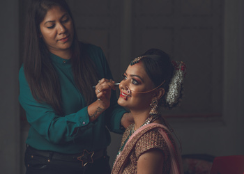 New-look-bridal-studio-Makeup-artist-Solapur-Maharashtra-3