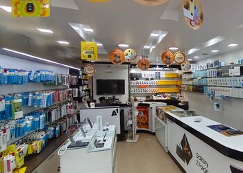 New-mobile-store-Mobile-stores-Sreekaryam-thiruvananthapuram-Kerala-2