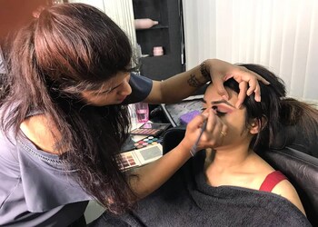 Nikita-makeup-artist-institute-Makeup-artist-Civil-lines-jaipur-Rajasthan-2