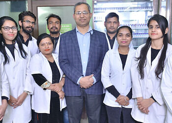 Nimbus-eye-center-Lasik-surgeon-Sector-43-chandigarh-Chandigarh-3