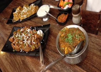 Nirvana-the-fine-dine-Pure-vegetarian-restaurants-Patna-Bihar-2