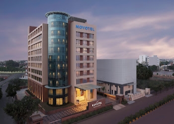 Novotel-lucknow-gomti-nagar-4-star-hotels-Lucknow-Uttar-pradesh-1