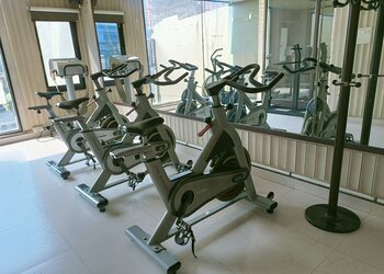 Oceanic-gym-Weight-loss-centres-Majitha-Punjab-3