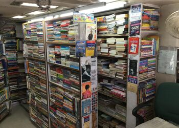 Old-new-books-stores-Book-stores-Rajkot-Gujarat-2