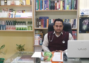 Om-homeopathic-clinic-Homeopathic-clinics-City-center-gwalior-Madhya-pradesh-2
