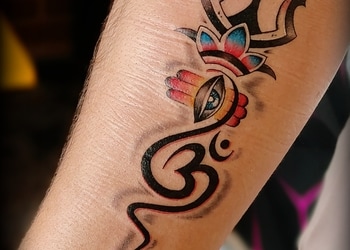 Om-tattoo-shop-Tattoo-shops-Bhelupur-varanasi-Uttar-pradesh-2