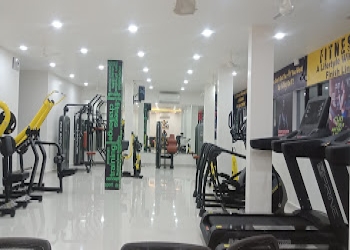 Oneplus-fitness-Gym-Sitabuldi-nagpur-Maharashtra-1