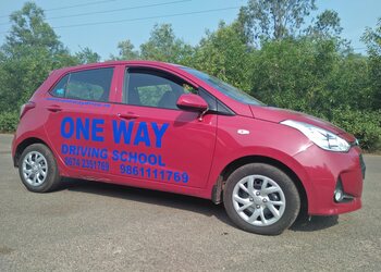 Oneway-driving-training-school-Driving-schools-Bhubaneswar-Odisha-1