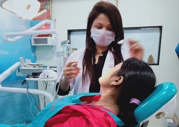Oro-dental-clinic-Dental-clinics-Manduadih-varanasi-Uttar-pradesh-1