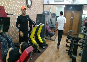 Ozone-the-fitness-world-Gym-Hall-gate-amritsar-Punjab-2