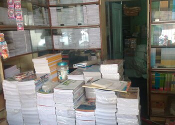 Pakhale-pustakalaya-Book-stores-Dhule-Maharashtra-3