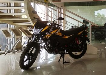 Panchaganga-honda-Motorcycle-dealers-Malegaon-Maharashtra-3
