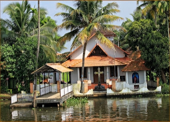 Paradise-holidays-kerala-Travel-agents-Aluva-kochi-Kerala-2