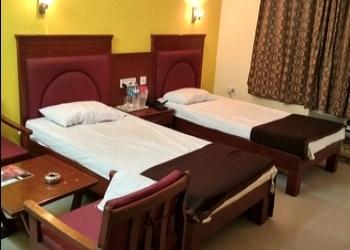 Pathik-motel-Budget-hotels-Durgapur-West-bengal-3