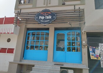 Pep-talk-cafe-bistro-Cafes-Bikaner-Rajasthan-1
