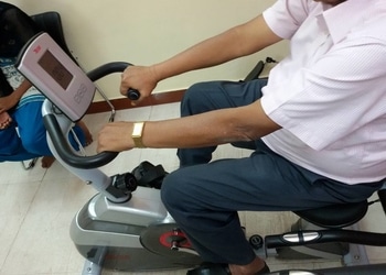 Physio-prakash-a-physiotherapy-center-Physiotherapists-Telibandha-raipur-Chhattisgarh-2