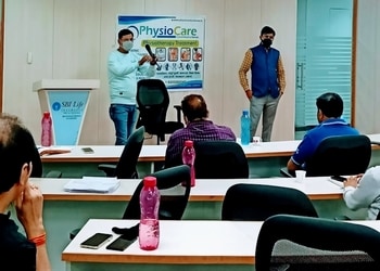 Physiocare-physiotherapy-clinic-Physiotherapists-Gomti-nagar-lucknow-Uttar-pradesh-3