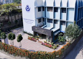 Pinaki-ray-eye-foundation-Eye-hospitals-Malda-West-bengal-1