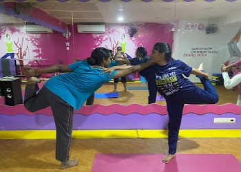 Pink-womens-fitness-and-weight-loss-Gym-Thiruvanmiyur-chennai-Tamil-nadu-2