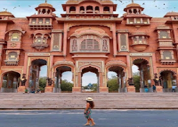 Pinkcity-private-day-tour-Travel-agents-Jhotwara-jaipur-Rajasthan-2