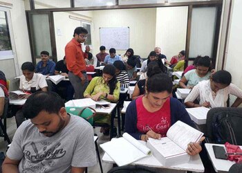 Pioneer-academy-Coaching-centre-Dadar-mumbai-Maharashtra-3
