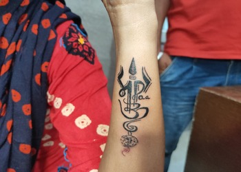 Pirates-tattooz-piercing-studio-Tattoo-shops-Hisar-Haryana-1