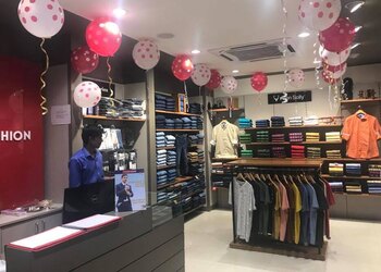 Planet-fashion-Clothing-stores-Dhule-Maharashtra-3