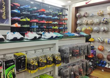 Playwell-sports-Sports-shops-Kozhikode-Kerala-3