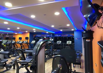 Plus-fitness-Zumba-classes-Satellite-ahmedabad-Gujarat-3