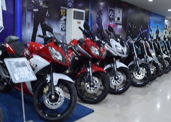 Pmg-motors-Motorcycle-dealers-Dolamundai-cuttack-Odisha-2