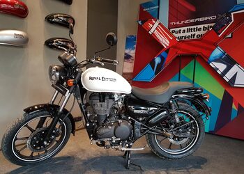 Pooja-motors-Motorcycle-dealers-Dombivli-west-kalyan-dombivali-Maharashtra-3