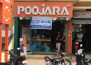Poojara-telecom-Mobile-stores-Jamnagar-Gujarat-1