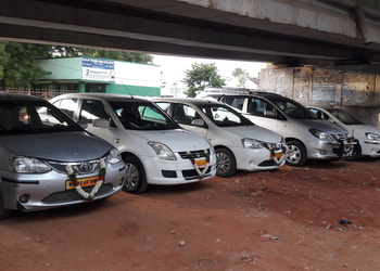 Poorinima-travels-Taxi-services-Coimbatore-Tamil-nadu-2