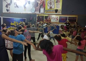 Pop-lock-dance-academy-Dance-schools-Rohtak-Haryana-2