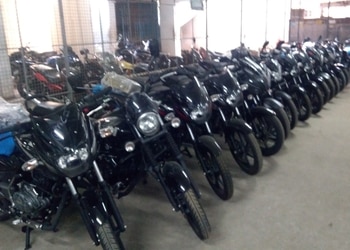 Popular-bajaj-Motorcycle-dealers-Devaraja-market-mysore-Karnataka-2