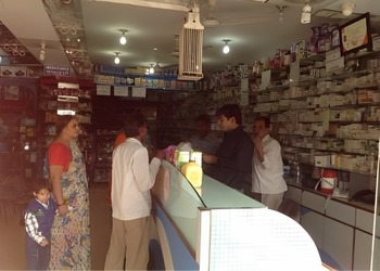 Popular-chemists-druggists-Medical-shop-Faridabad-Haryana-2