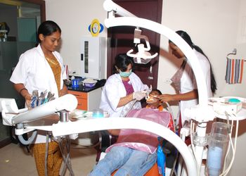 Popular-dental-health-centre-Dental-clinics-Srirangam-tiruchirappalli-Tamil-nadu-3