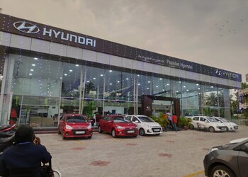 Popular-hyundai-Car-dealer-Thiruvananthapuram-Kerala-1