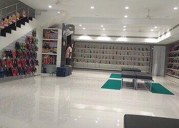 Popular-shoe-mart-Shoe-store-Nellore-Andhra-pradesh-3