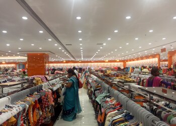 Pothys-Clothing-stores-Alagapuram-salem-Tamil-nadu-3
