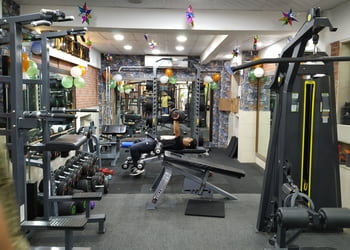 Power-point-gym-Gym-Vile-parle-mumbai-Maharashtra-2