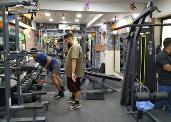 Power-point-gym-Gym-Vile-parle-mumbai-Maharashtra-3