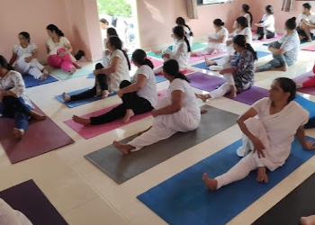 Power-yoga-meditation-center-Yoga-classes-Pratap-nagar-nagpur-Maharashtra-1