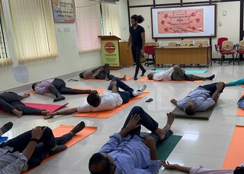 Praana-yoga-studio-Yoga-classes-Kochi-Kerala-3