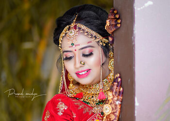 Prasad-vaidya-photography-Wedding-photographers-Jalgaon-Maharashtra-1