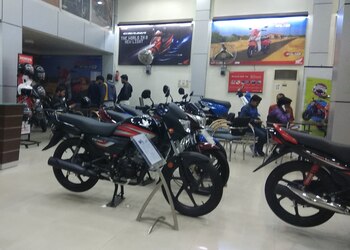 Prashant-motors-Motorcycle-dealers-Muzaffarpur-Bihar-2