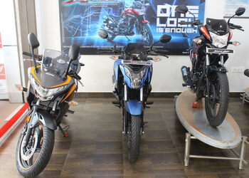 Premsons-honda-Motorcycle-dealers-Bank-more-dhanbad-Jharkhand-2